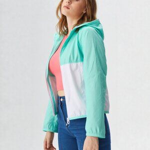 Lightweight Hooded Windbreaker – Mint Green & White